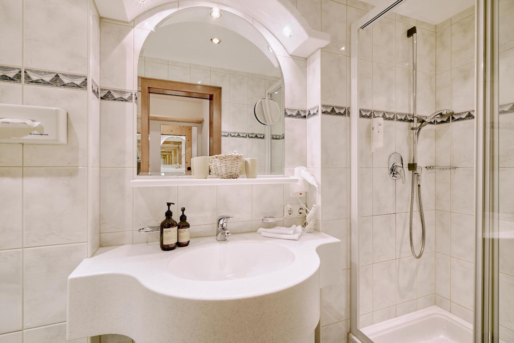 Hotel Appartement Roggal Лех ам Алберг Екстериор снимка